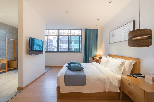 华日实木家具怎么样（华师傅实木家具怎么样）-第4张图片