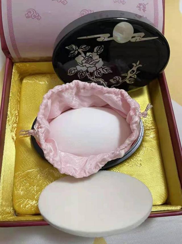 中国护肤品牌排行榜前十名有哪些(全国护肤品排行榜10强名单)-第1张图片 中国护肤品牌排行榜前十名有哪些(全国护肤品排行榜10强名单)-第1张图片