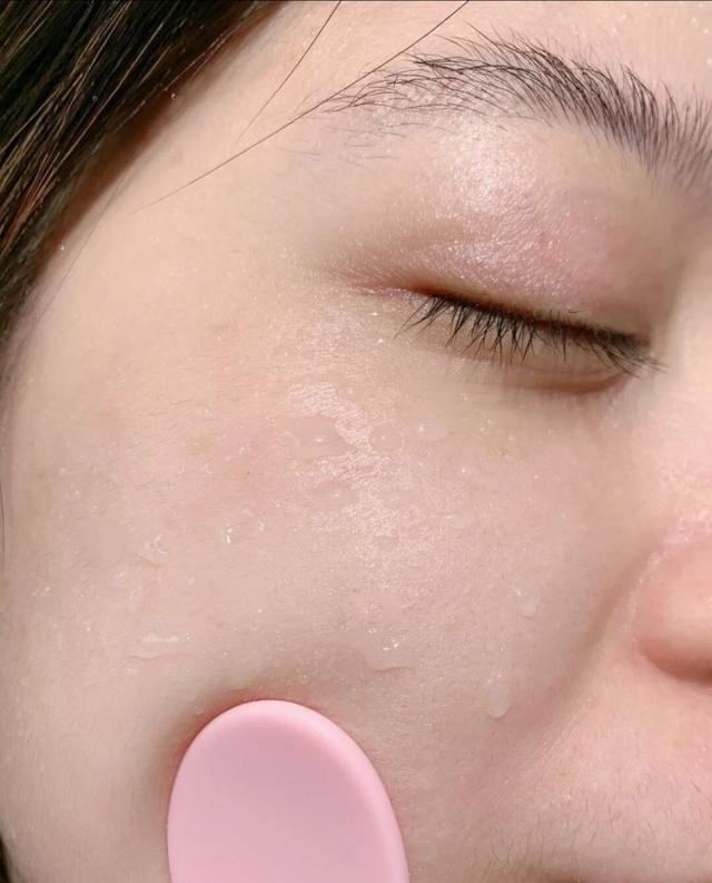 中国护肤品牌排行榜前十名有哪些(全国护肤品排行榜10强名单)-第10张图片 中国护肤品牌排行榜前十名有哪些(全国护肤品排行榜10强名单)-第10张图片