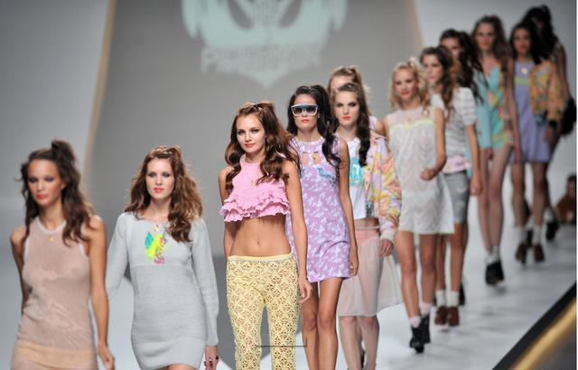 世界四大时装周之首（世界四大时装周特点）-第5张图片