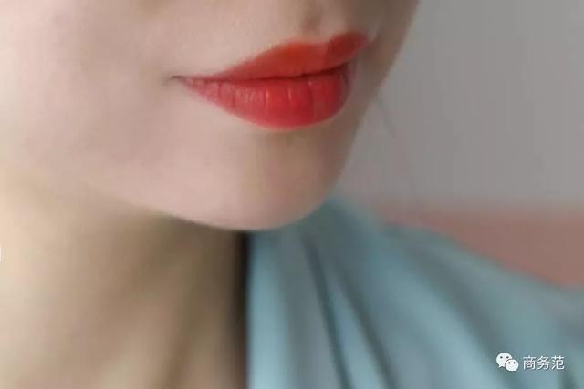 香奈儿可可小姐香水哪款最好闻又持久（香奈儿可可小姐香水有几款）-第39张图片