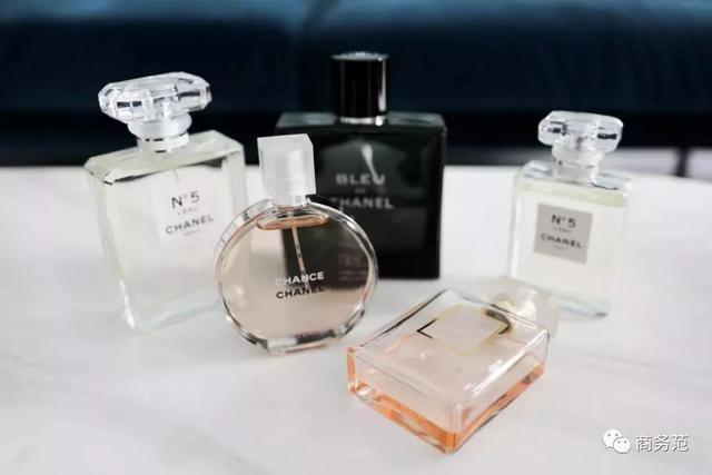 香奈儿可可小姐香水哪款最好闻又持久（香奈儿可可小姐香水有几款）-第51张图片