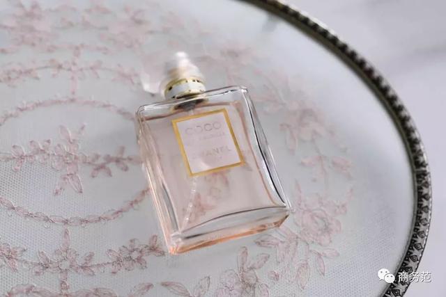 香奈儿可可小姐香水哪款最好闻又持久（香奈儿可可小姐香水有几款）-第54张图片