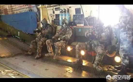 高空跳伞危险吗（普通人高空跳伞的危险）-第4张图片