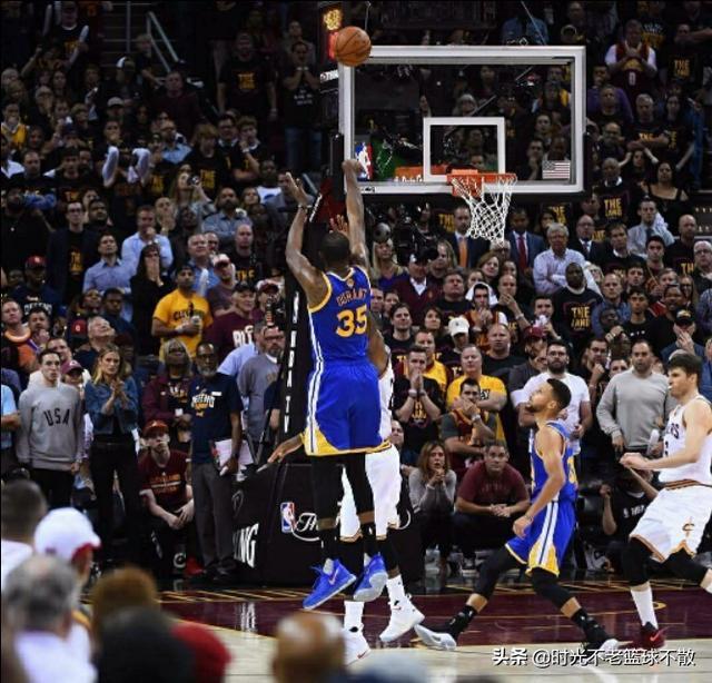 杜兰特比斯利关系(比斯利和杜兰特的关系)-第2张图片 杜兰特比斯利关系(比斯利和杜兰特的关系)-第2张图片