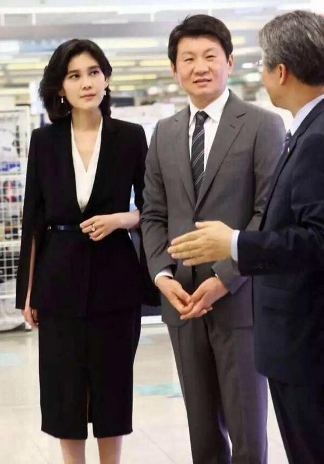 三星集团长公主下嫁保安故事(三星集团长公主为什么喜欢保安)-第1张图片 三星集团长公主下嫁保安故事(三星集团长公主为什么喜欢保安)-第1张图片