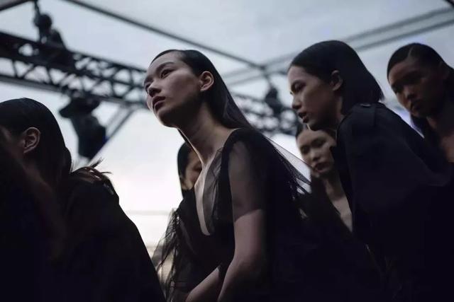 鄂尔多斯羊绒衫官网（鄂尔多斯羊绒衫旗舰店）-第23张图片