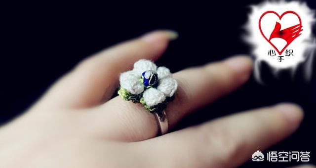 女士饰品批发市场价格（夜光饰品批发市场价格）-第2张图片