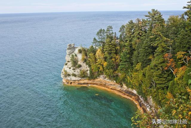 世界最大的湖泊是什么湖泊(最大的湖泊是什么湖泊)-第4张图片 世界最大的湖泊是什么湖泊(最大的湖泊是什么湖泊)-第4张图片