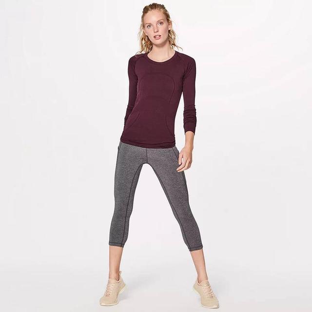 凡圣瑜伽服属于什么档次的(瑜伽服属于什么类目)-第8张图片 凡圣瑜伽服属于什么档次的(瑜伽服属于什么类目)-第8张图片